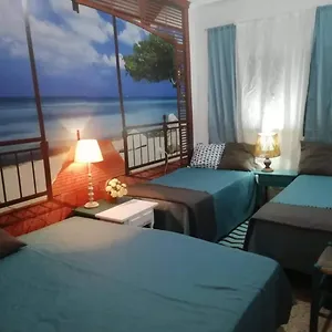 Can Pau Guesthouse Gasthof
